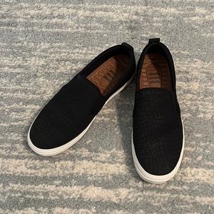 Sperry Slip on crocodile print plush wave sneakers